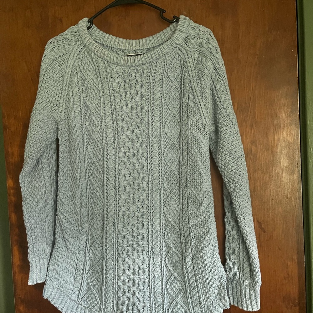 LL Bean Signature Light Blue Cable Knit Sweater